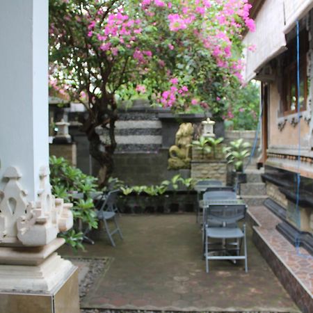 באלי Green Palm Homestay מראה חיצוני תמונה