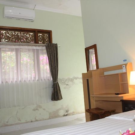 באלי Green Palm Homestay מראה חיצוני תמונה