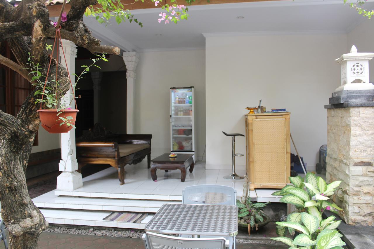 באלי Green Palm Homestay מראה חיצוני תמונה