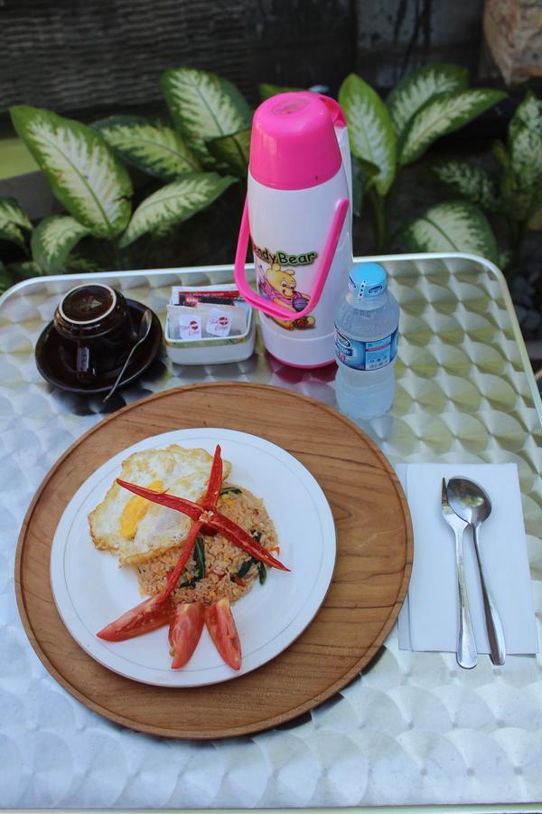 באלי Green Palm Homestay מראה חיצוני תמונה